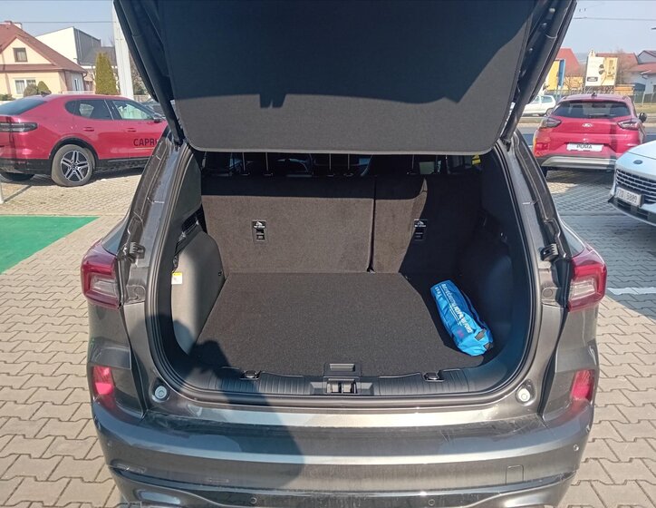 Ford Kuga SUV / Terénní 2,5 l 134 kw