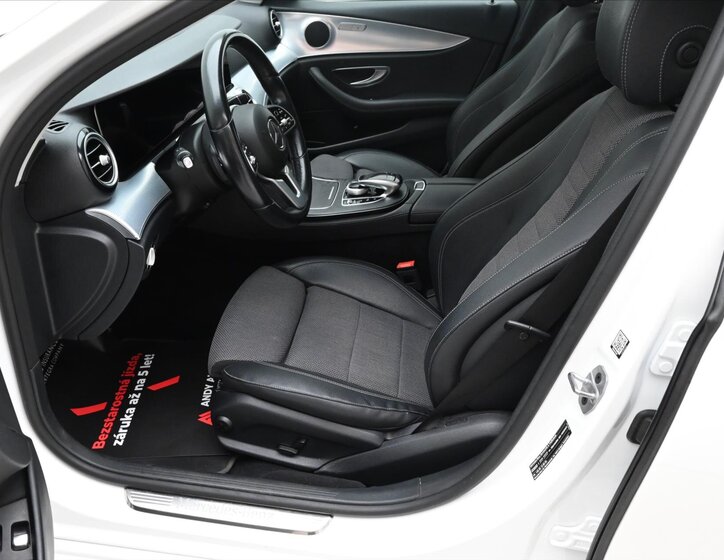 Mercedes-Benz Třídy E 13