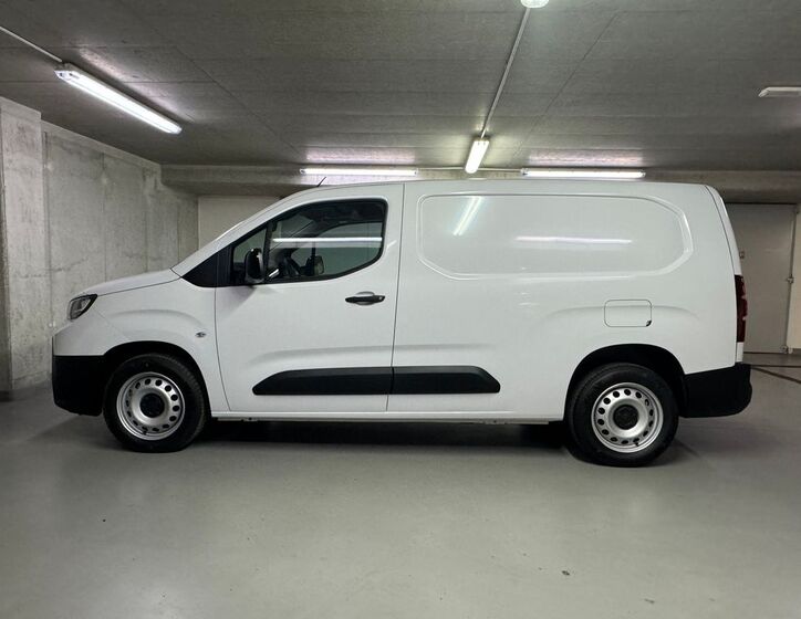 Toyota ProAce City 8