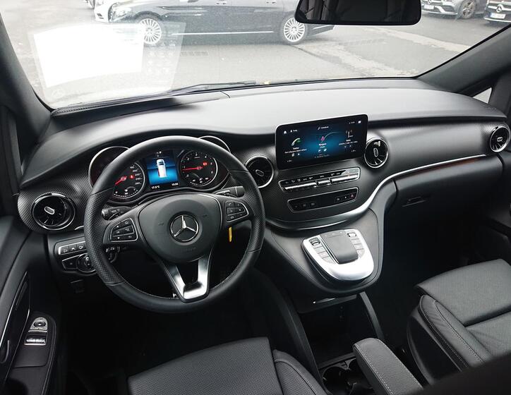 Mercedes-Benz Třídy V 9