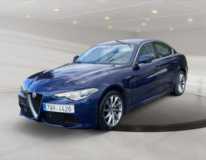 Alfa Romeo Giulia 3