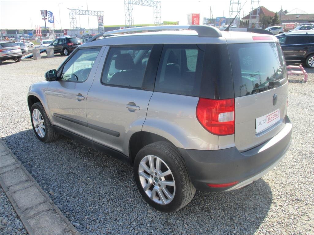 Škoda Yeti SUV / Terénní 1,2 l 77 kw