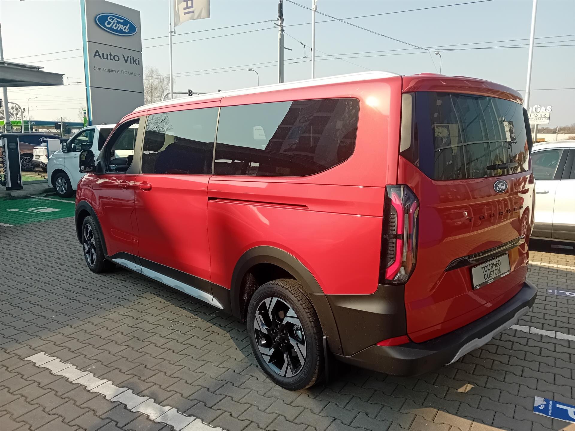 Ford Tourneo Custom Kombi 2,0 l 125 kw