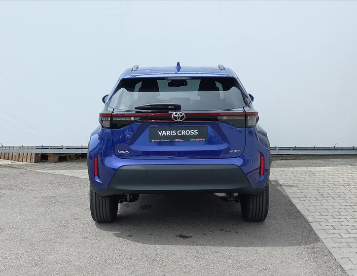 Toyota Yaris Cross CUV 1,5 l 68 kw