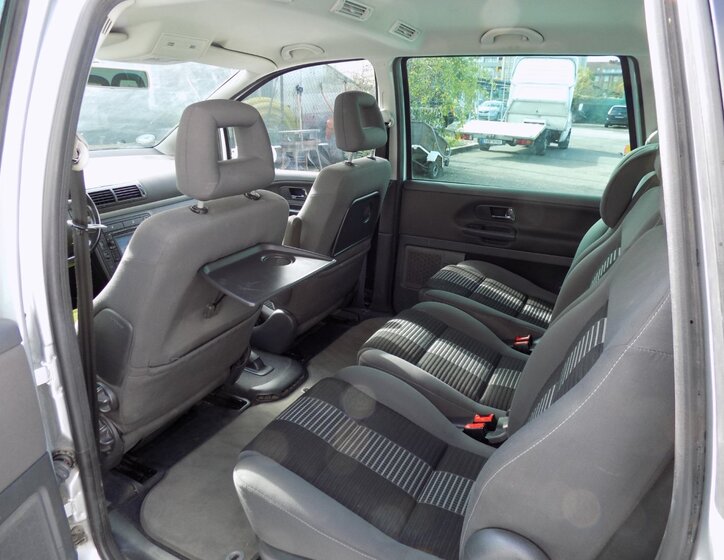 Volkswagen Sharan 16