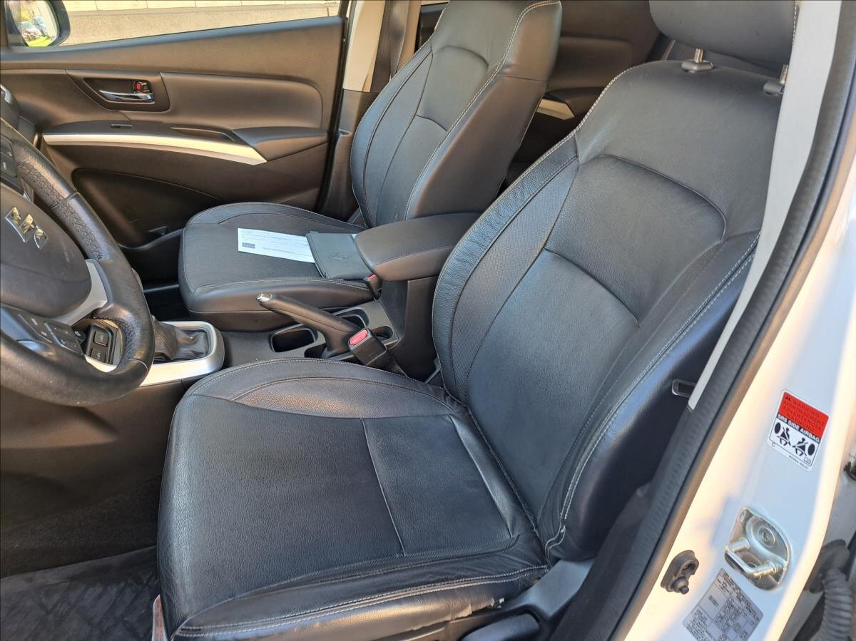 Suzuki SX4 S-Cross Hatchback 1,6 l 88 kw