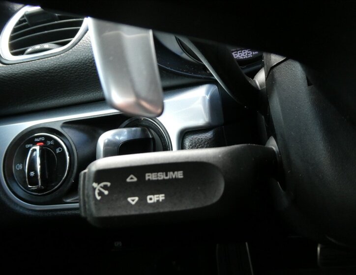 Porsche Cayman Kupé 2,5 l 257 kw