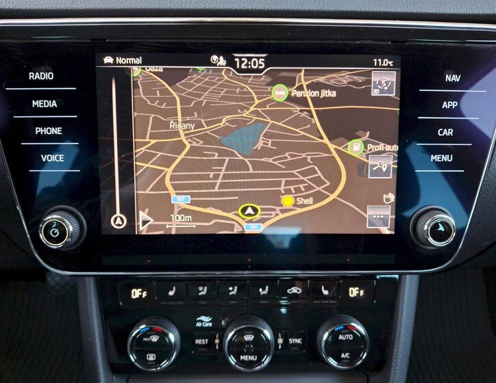 Škoda Superb Kombi 2,0 l 147 kw