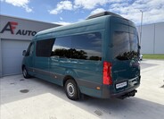 Mercedes-Benz Sprinter 8