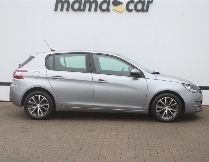 Peugeot 308 Hatchback 1,6 l 73 kw