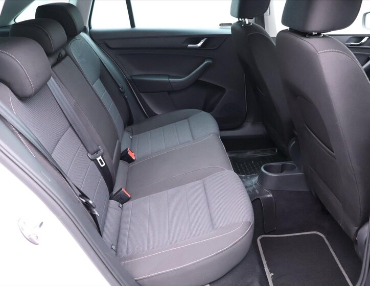 Škoda Rapid Hatchback 1,2 l 81 kw