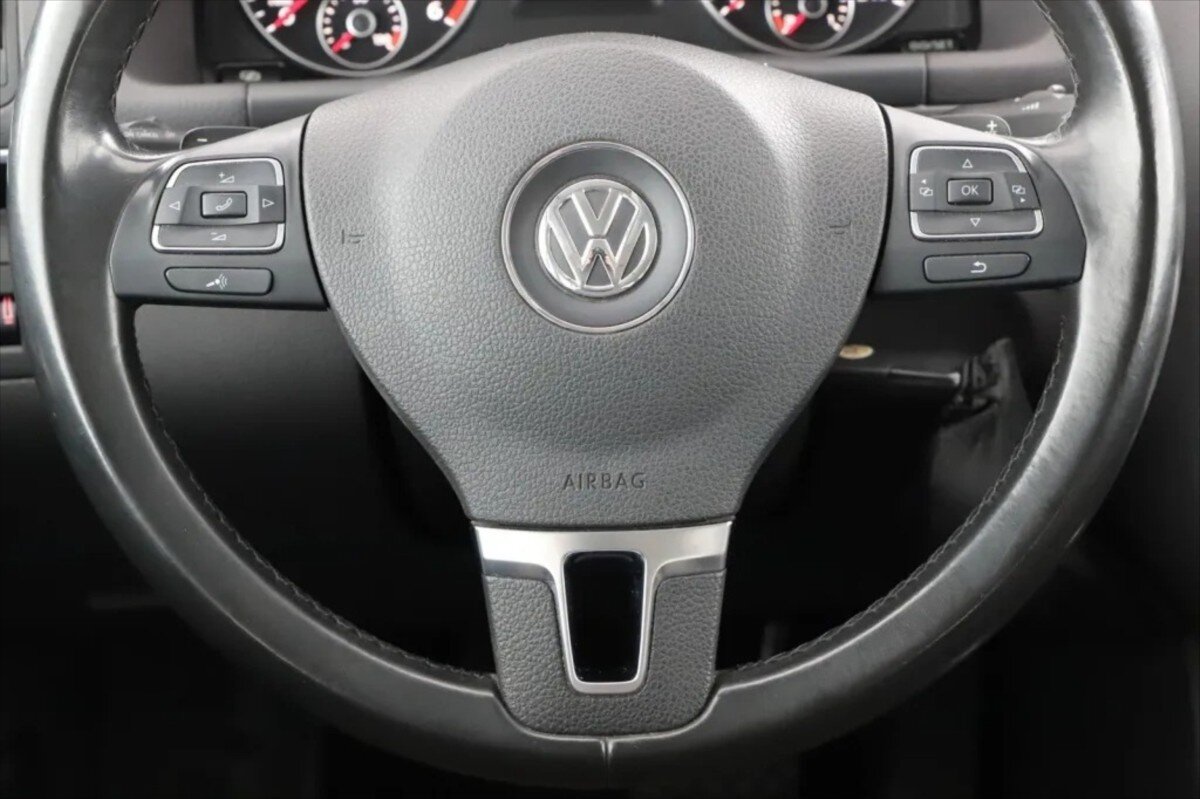 Volkswagen Tiguan SUV / Terénní 0,0 77 kw