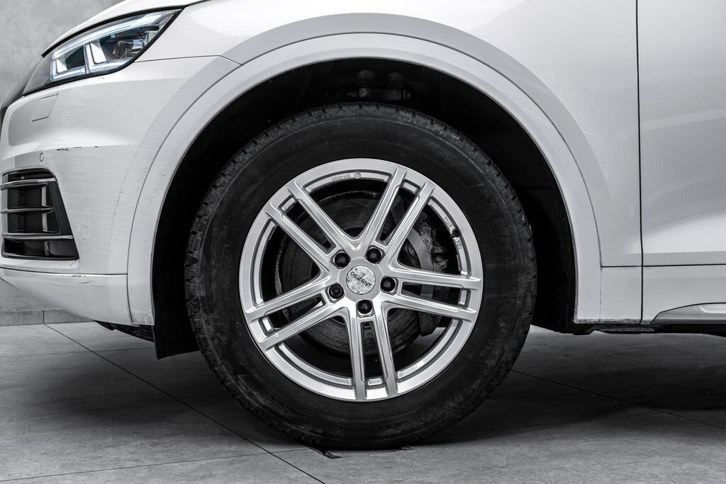 Audi Q5 SUV 2,0 l 140 kw