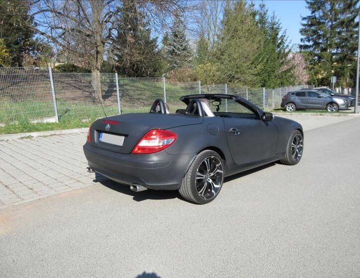 Mercedes-Benz SLK Kabriolet 3,5 l 200 kw