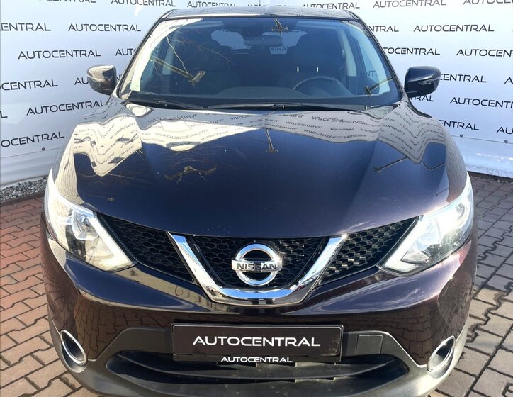 Nissan Qashqai SUV / Terénní 1,2 l 85 kw