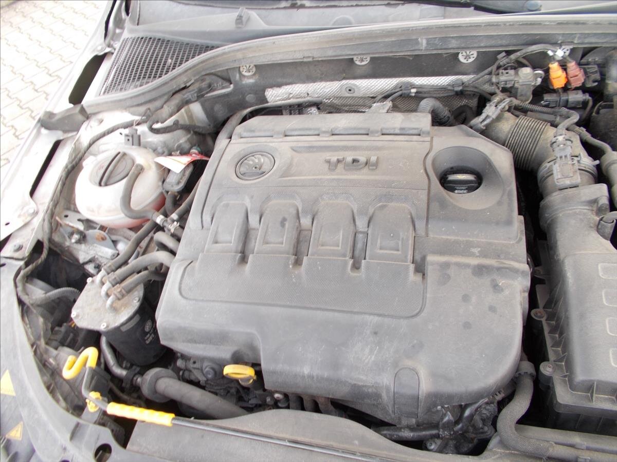 Škoda Octavia Sedan 1,6 l 77 kw