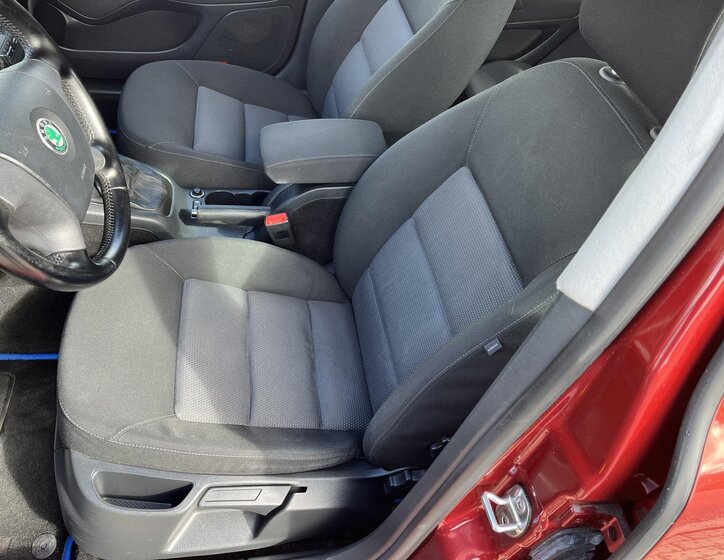 Škoda Octavia Hatchback 1,6 l 75 kw