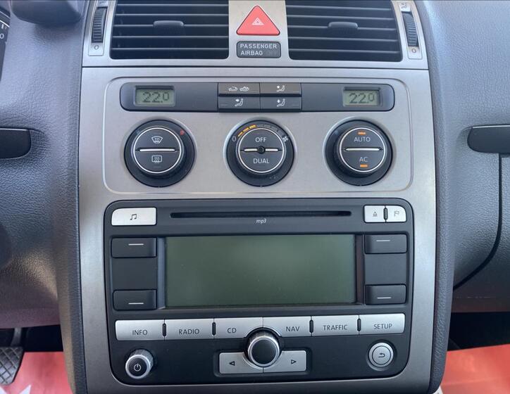 Volkswagen Touran 18