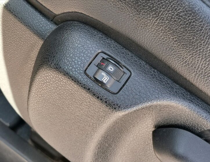 Opel Vivaro Ostatní 2,0 l 110 kw