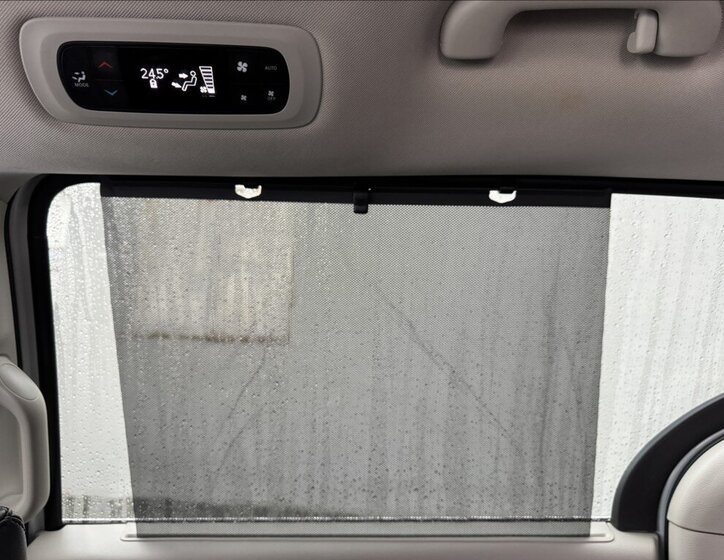 Chrysler Pacifica 22