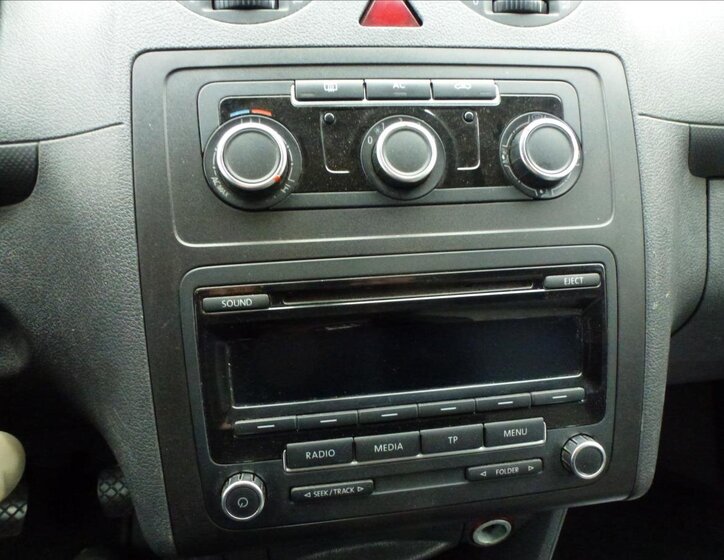 Volkswagen Caddy Skříň 1,6 l 55 kw