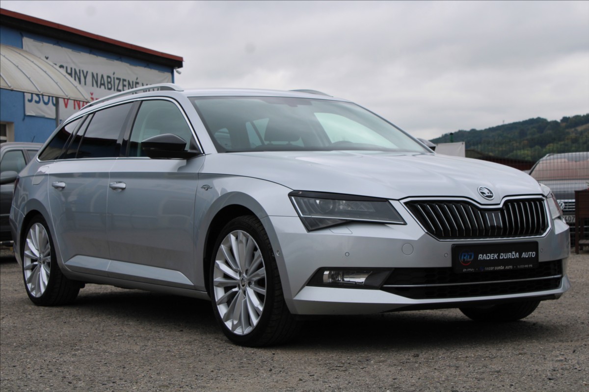 Škoda Superb