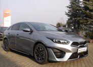 KIA ProCeed Kombi 1,5 l 103 kw