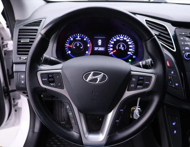 Hyundai i40 Sedan 1,7 l 100 kw