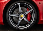 Ferrari 458 Kupé 4,5 l 416 kw