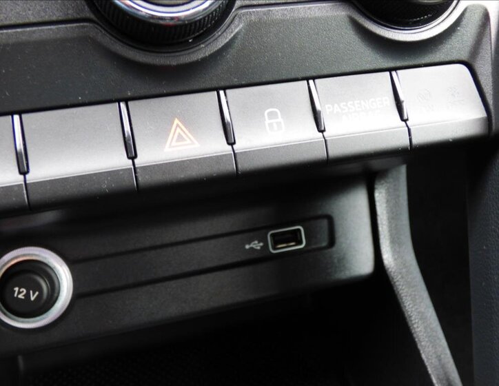 Škoda Karoq SUV / Terénní 999,0 85 kw