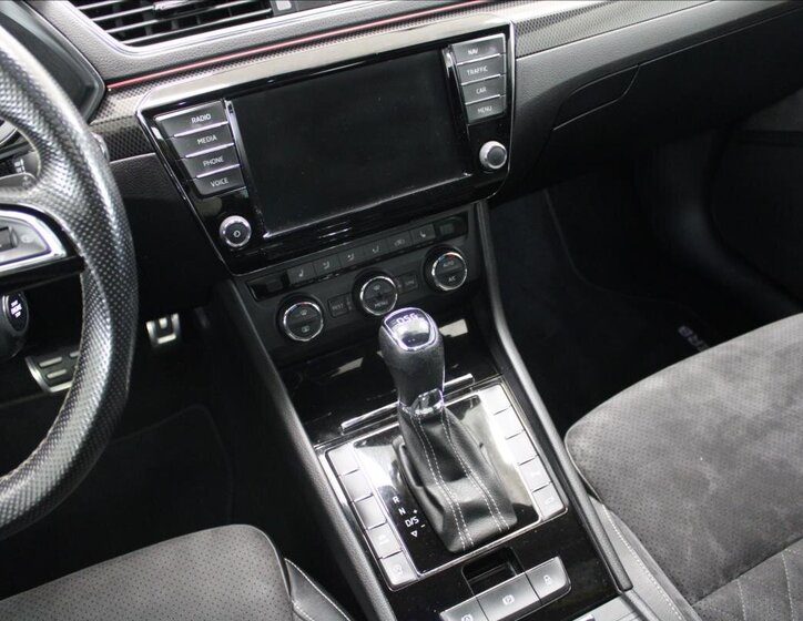 Škoda Superb Kombi 2,0 l 110 kw