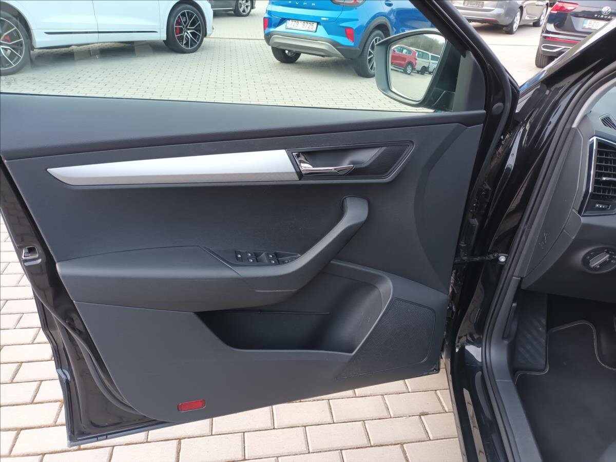 Škoda Karoq SUV / Terénní 1,5 l 110 kw