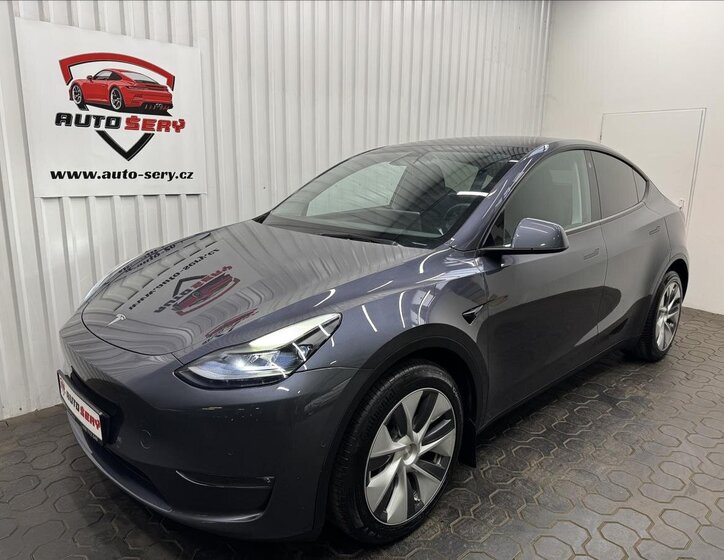Tesla Model Y SUV 0,0 378 kw