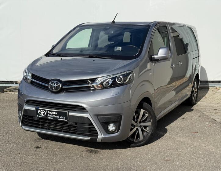 Toyota ProAce Verso 1