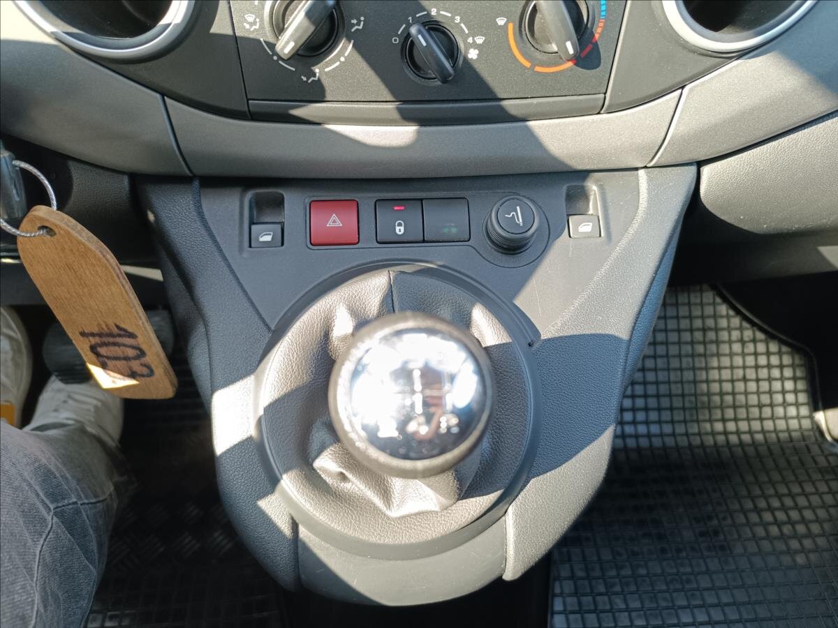 Peugeot Partner Tepee MPV 1,6 l 73 kw