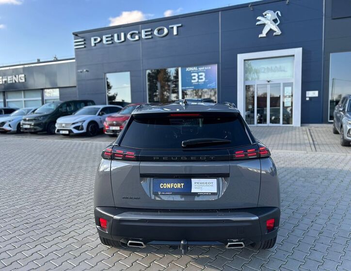 Peugeot 2008 11