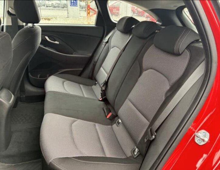 Hyundai i30 Kombi 1,5 l 80 kw