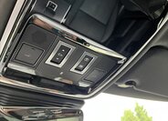 Land Rover Range Rover Velar SUV 2,0 l 150 kw