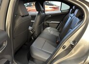 Lexus UX 250h SUV 2,0 l 135 kw