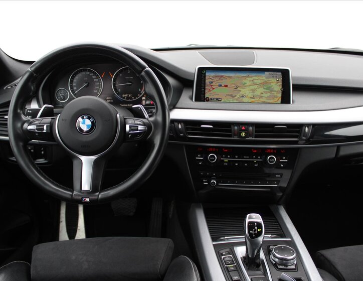 BMW X5 SUV 3,0 l 190 kw