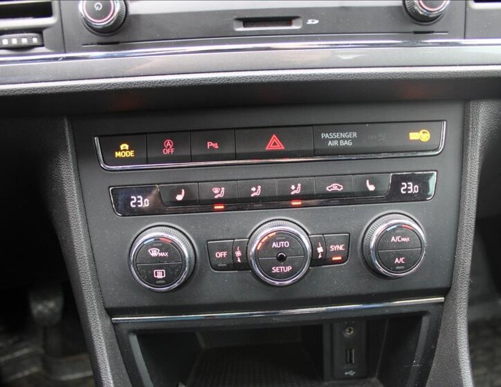 Seat Leon Kombi 1,4 l 92 kw