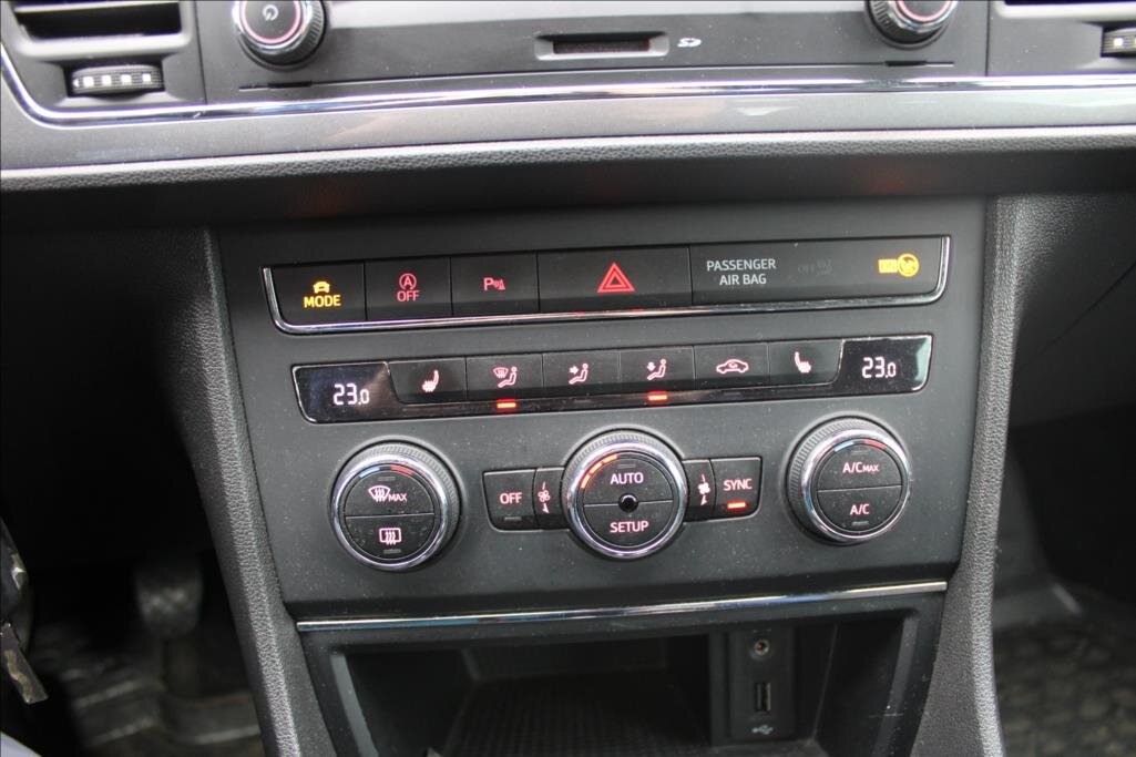 Seat Leon Kombi 1,4 l 92 kw