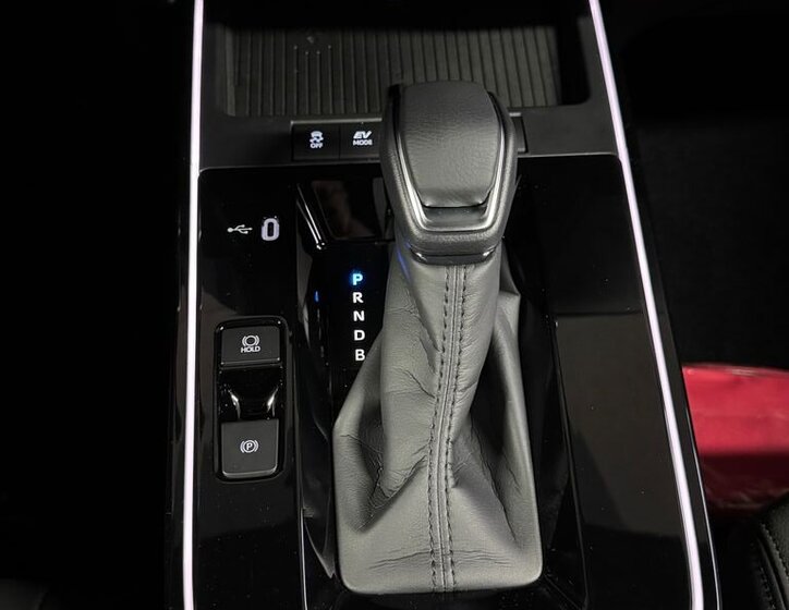 Toyota Corolla Cross SUV 2,0 l 133 kw