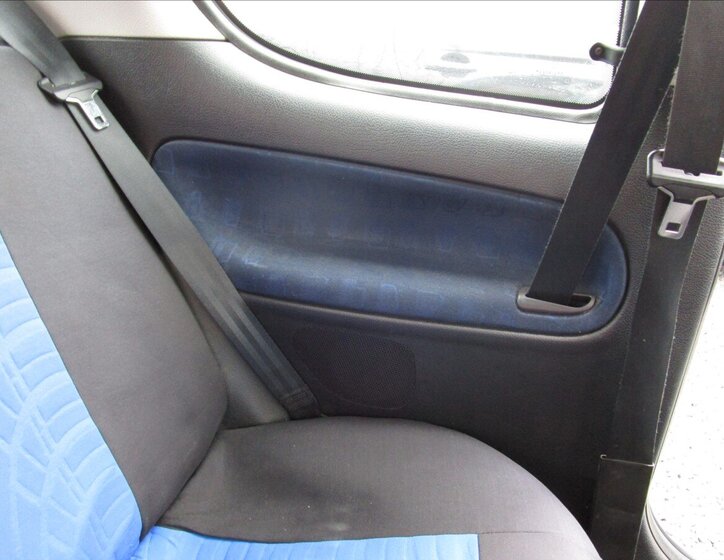 Peugeot 206 Hatchback 1,1 l 44 kw