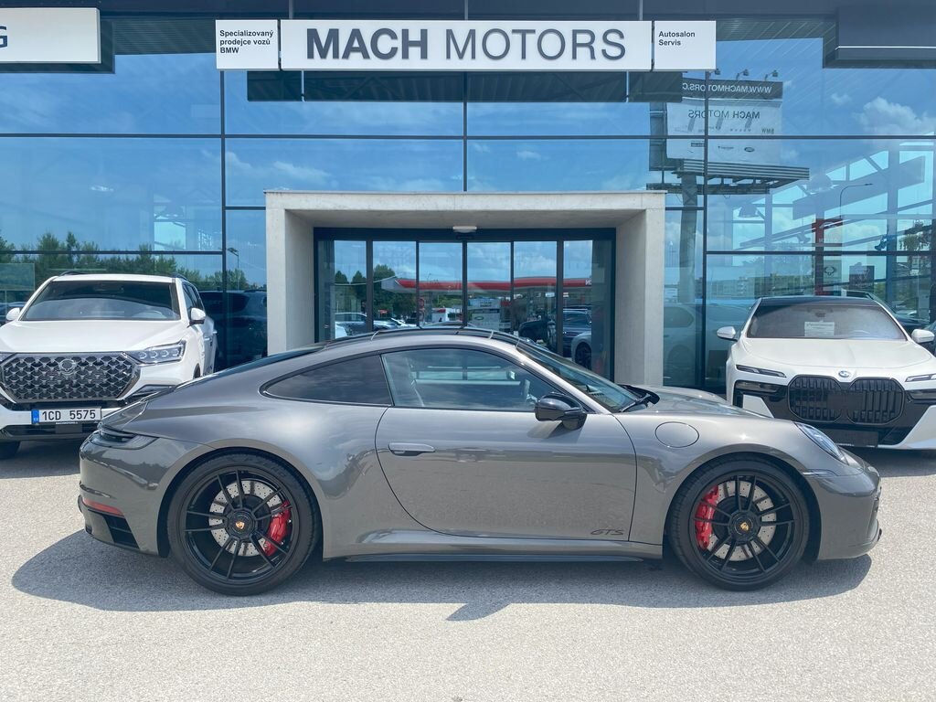 Porsche 911 Kupé 3,0 l 353 kw