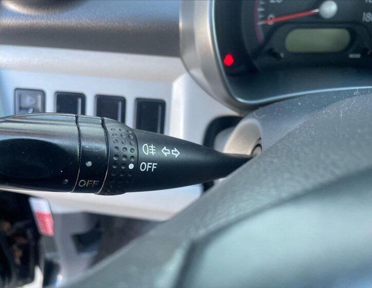 Suzuki Alto Hatchback 996,0 50 kw