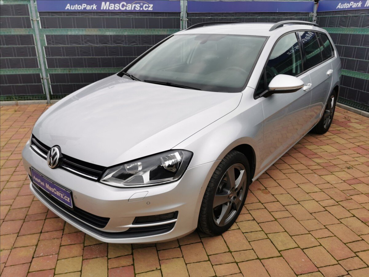 Volkswagen Golf Kombi 1,6 l 77 kw