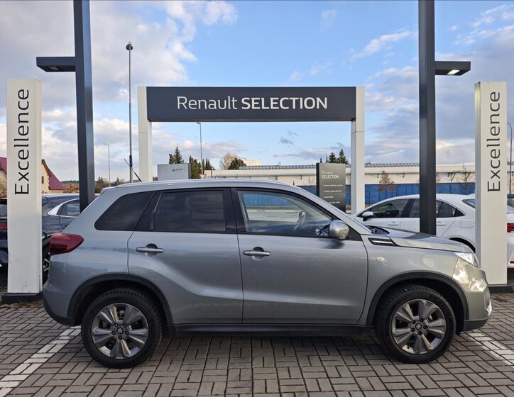 Suzuki Vitara SUV / Terénní 998,0 82 kw