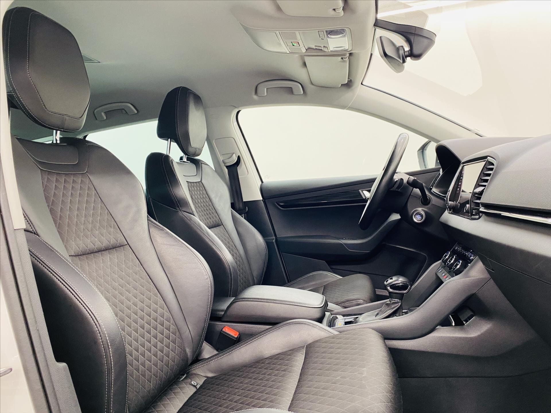 Škoda Karoq SUV / Terénní 1,5 l 110 kw