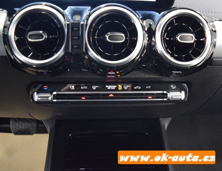 Mercedes-Benz GLB SUV / Terénní 0,0 110 kw